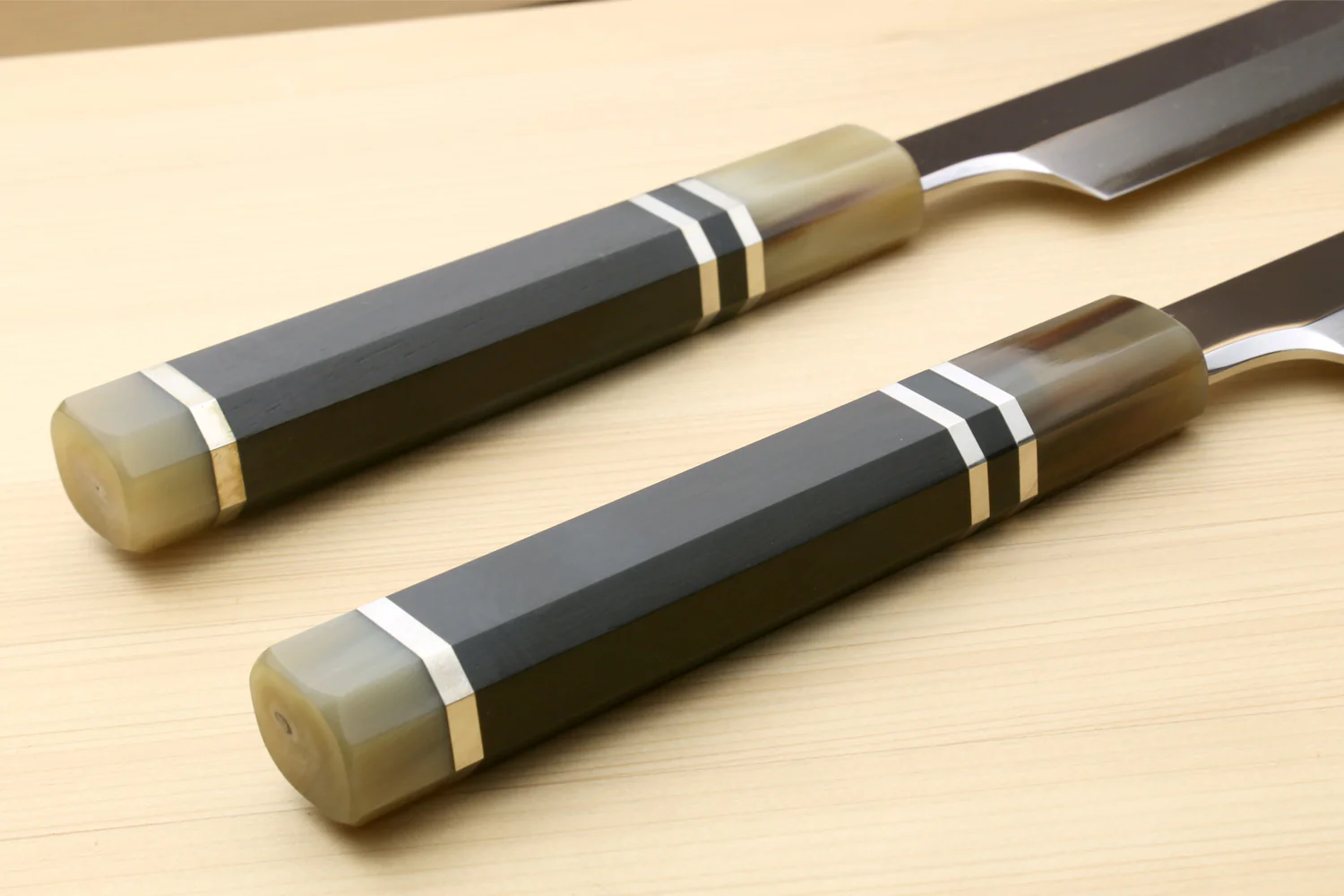 Yoshihiro Gintsuru Ginsan Stainless Steel Yanagi Kiritsuke Mirror Finished Sushi Sashimi Japanese Knife Ebony Handle with Triple Ring - Image 7
