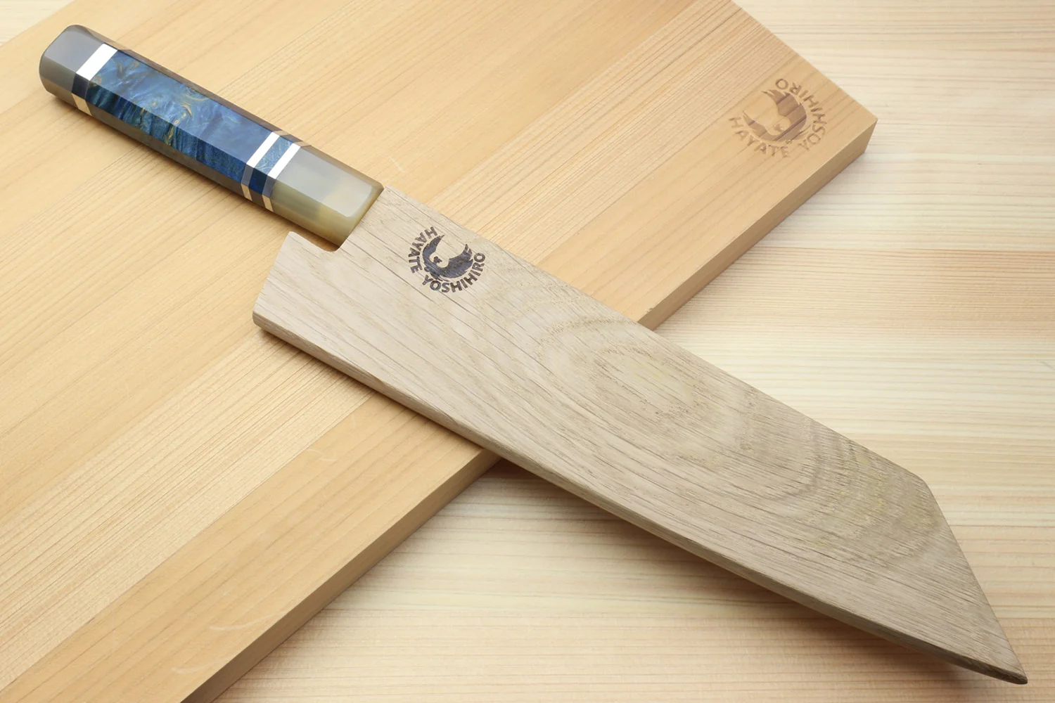 Yoshihiro HAP40 High Speed Stainless Steel Damascus Kiritsuke Multipurpose Chefs Knife with Ocean Blue Handle (Blade Length: 8.25"(210mm) Only) - Image 8