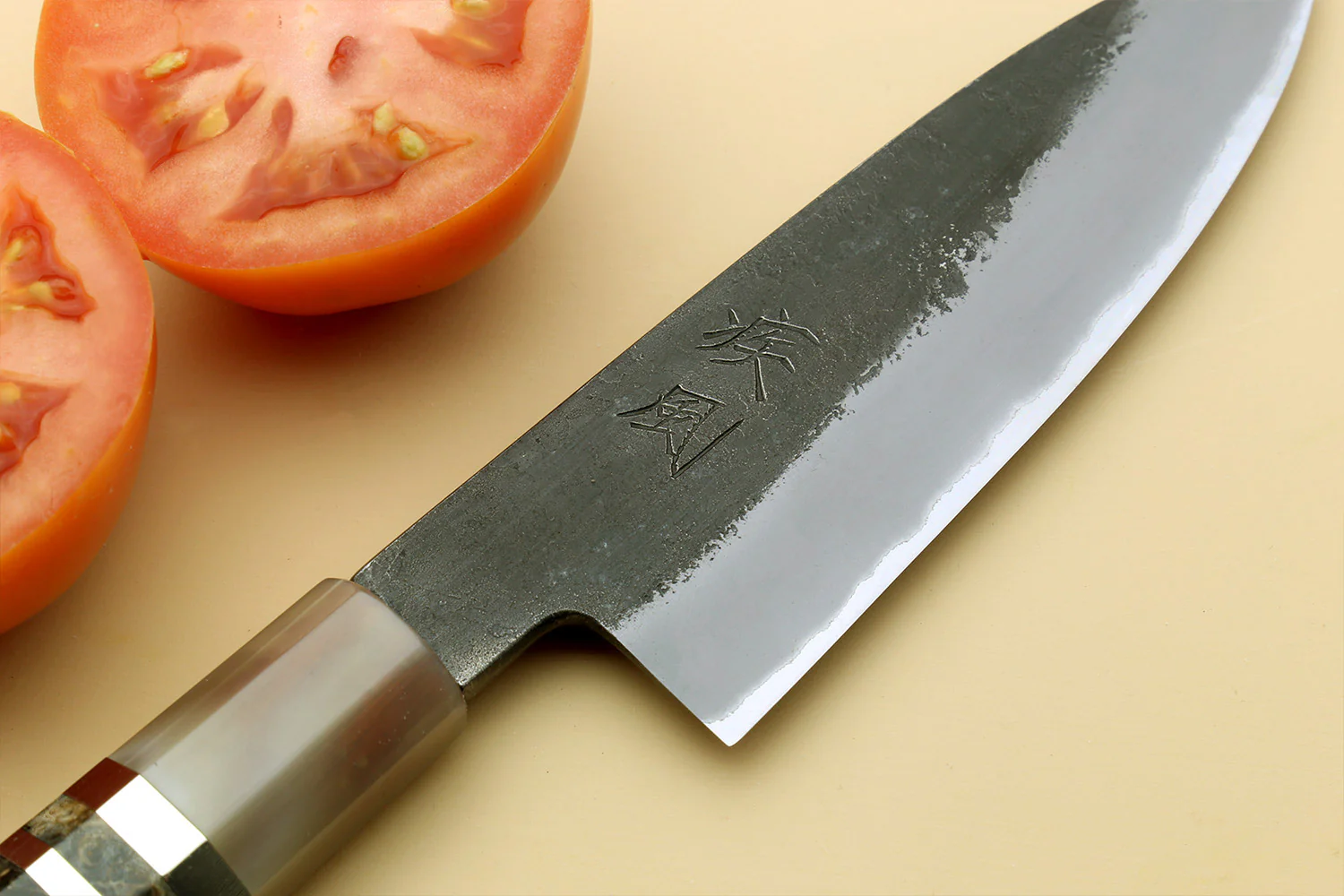 Hayate Hinoura Kurouchi Black-Forged Blue Steel Stainless Clad Paring Knife - Image 3
