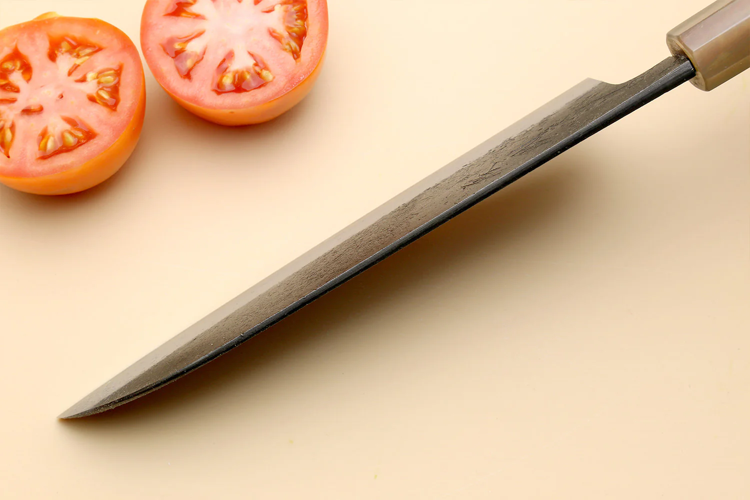 Hayate Hinoura Kurouchi Black-Forged Blue Steel Stainless Clad Santoku Multipurpose Knife - Image 5