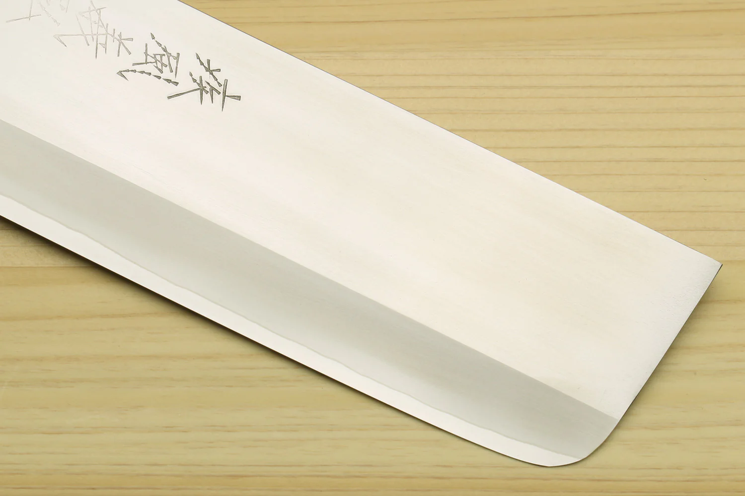 Yoshihiro High Speed Steel HAP40 Nakiri Vegetable Chefs Knife, Octagonal Ebony Wood Handle with Triple Ring - Image 4