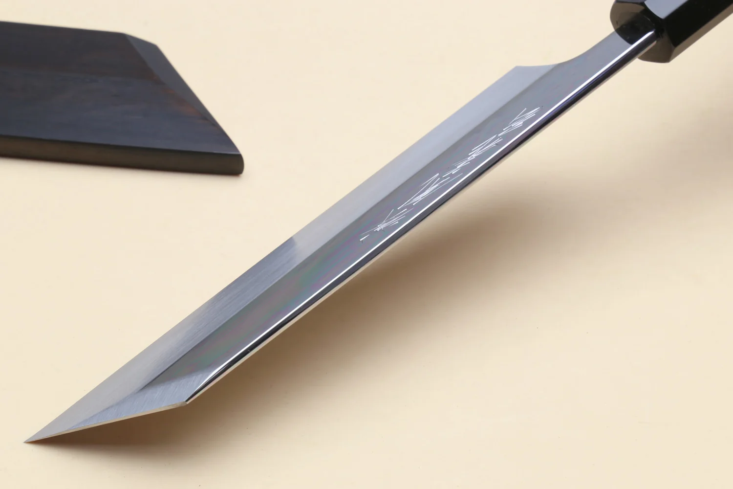 Yoshihiro Honyaki White Steel Mirror-Finished Namiukashi Kenmuki Japanese Single Edged Vegetable Knife with Premium Ebony Saya Cover - Image 6
