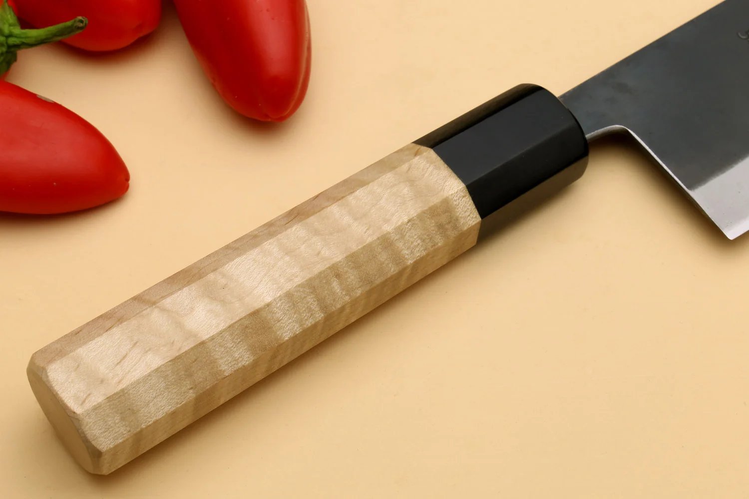 Yoshihiro Kurouchi Black-Forged Blue Steel Stainless Clad Nakiri Japanese Vegetable Knife Kaede Wood Handle - Image 8
