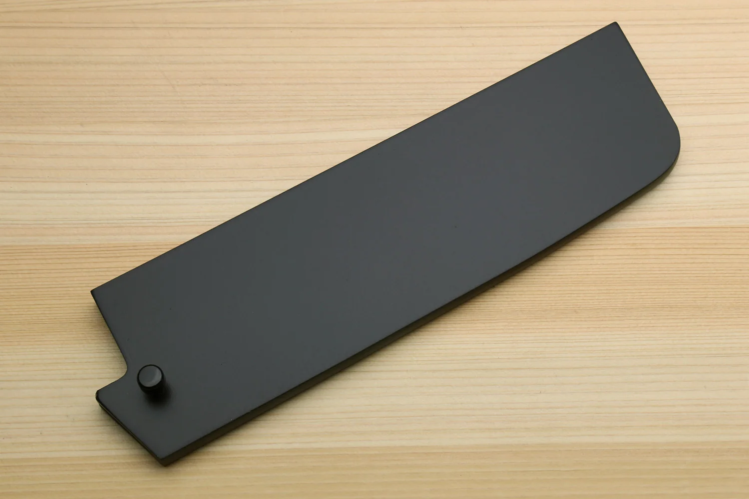 Yoshihiro Lacquered Magnolia Wooden Blade Protector Saya Cover for Thin-Bladed Nakiri Vegetable Chefs Knife - Image 5