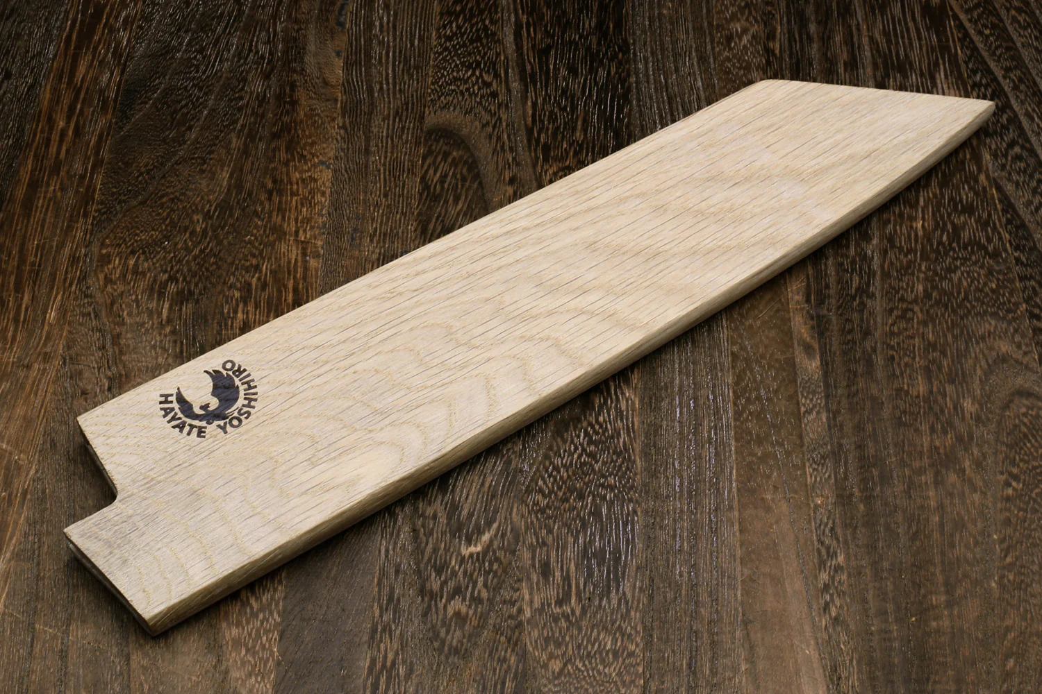 Yoshihiro Magnetic Oak Blade Protector Saya Cover for Double-Edged Kiritsuke - Image 3