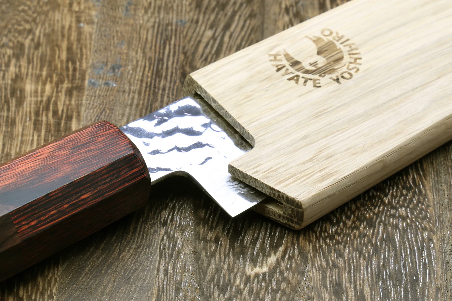 Yoshihiro Magnetic Oak Wood Saya Cover Blade Protector for Sujihiki Slicer - Image 3