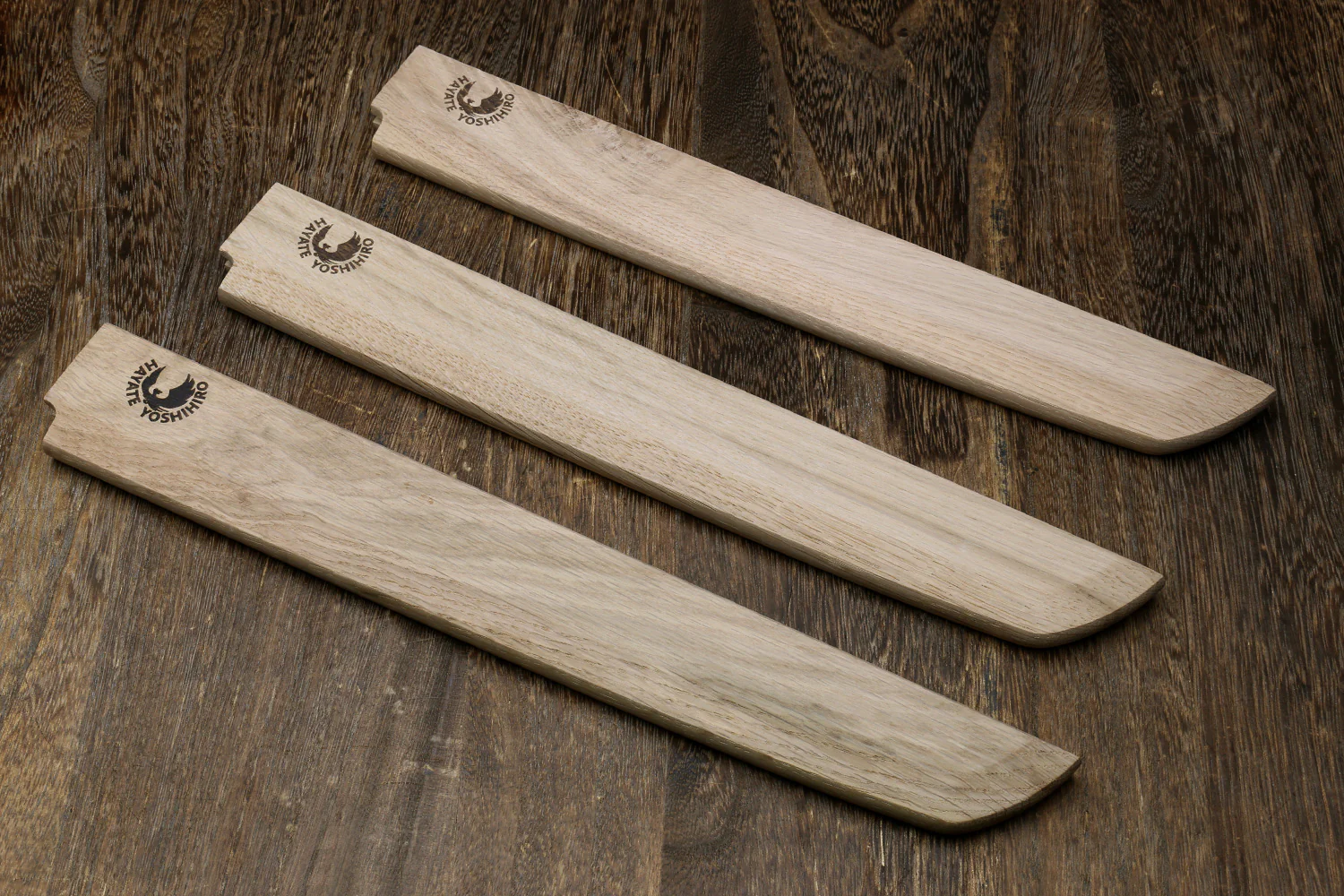 Yoshihiro Magnetic Oak Wooden Saya Cover for Sakimaru Takobiki - Image 4