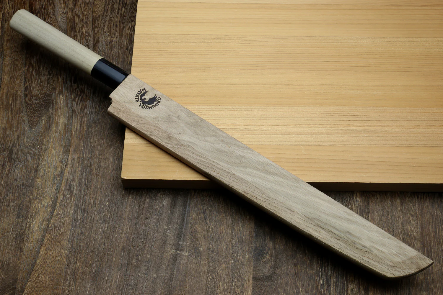 Yoshihiro Magnetic Oak Wooden Saya Cover for Sakimaru Takobiki - Image 6
