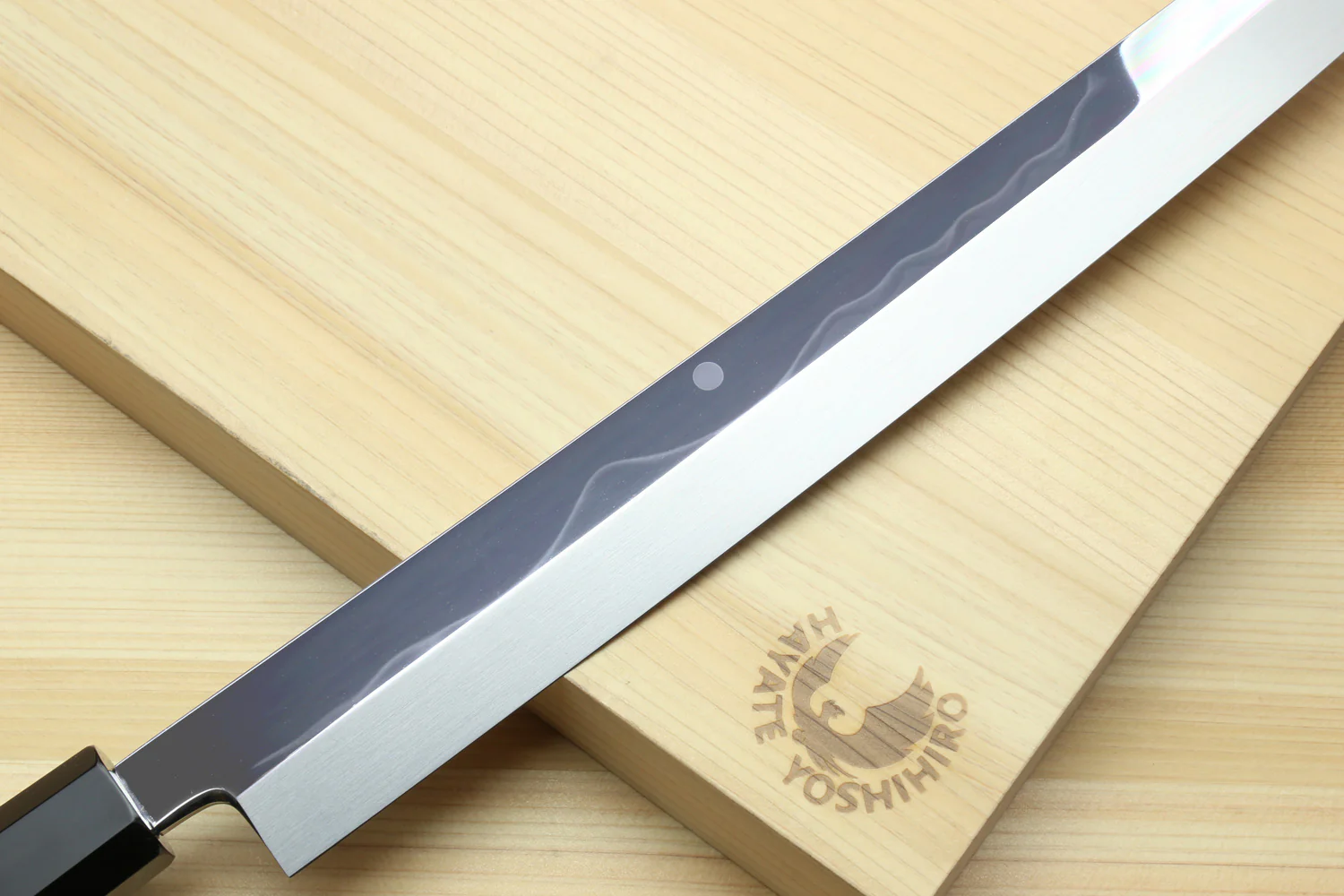 Yoshihiro Mizu Honyaki White Steel #1 Two Sided Mirror-Finished Mt. Fuji Namiukashi Sakimaru Takobiki Premium Ebony Handle - IKEDA Limited Edition (with Magnolia Saya) - Image 3