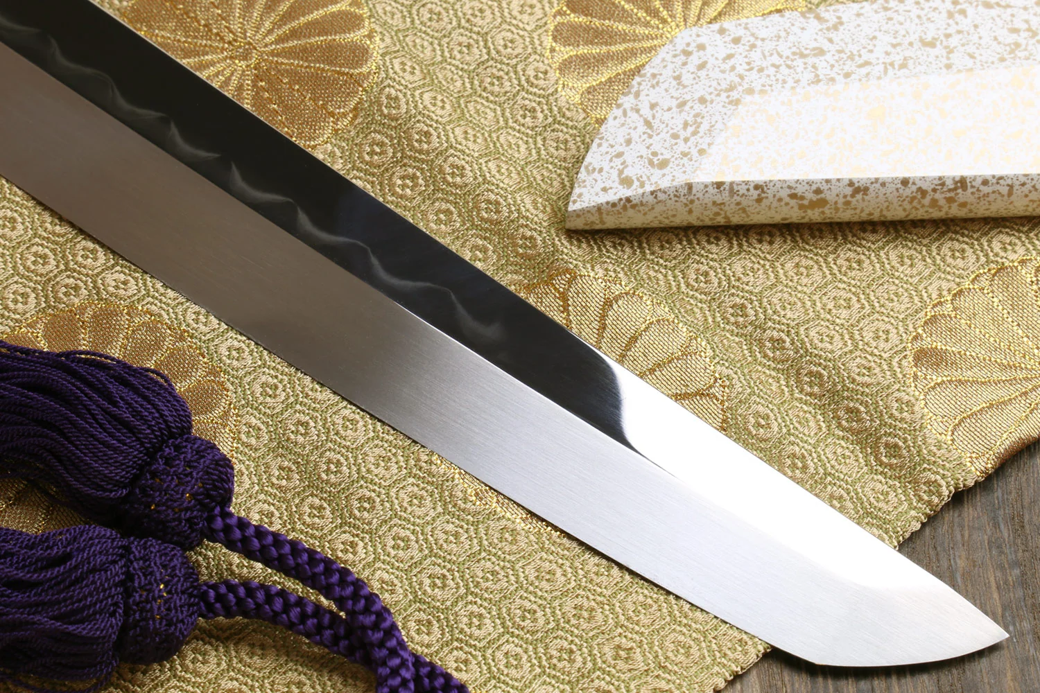Yoshihiro Mizu Honyaki White Steel Mirror Finished Namiukashi Sakimaru Takobiki Sushi Sashimi Japanese Knife with Double Nickel Silver Ring Corian Ebony Handle - Image 2