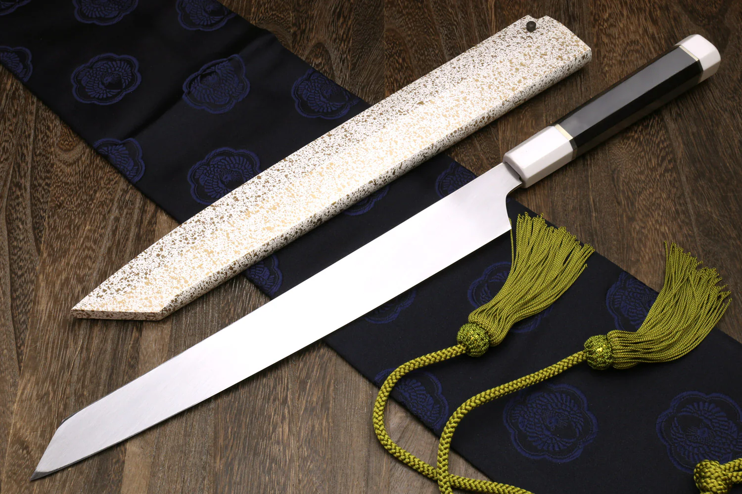 Yoshihiro Mizu Honyaki White Steel Mirror-Finished Namiukashi Yanagi Kiritsuke Sushi Sashimi Japanese Knife with Double Nickel Silver Ring Corian Ebony Handle - Image 4