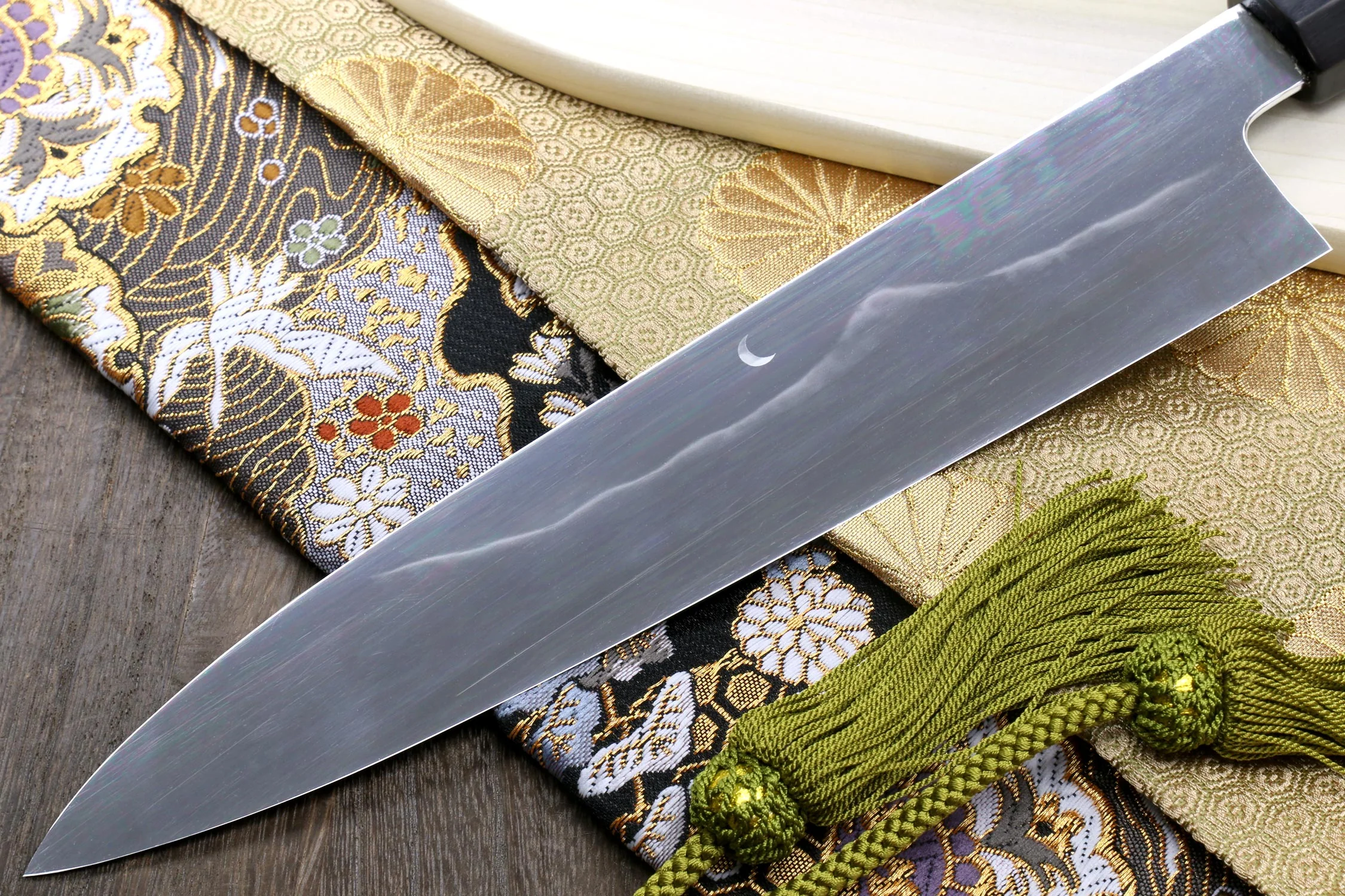 Yoshihiro Mizu Yaki White Steel #1 Honyaki Mirror-Finished Mt. Fuji with Crescent Moon Gyuto Chefs Knife with Ebony Handle - Image 5