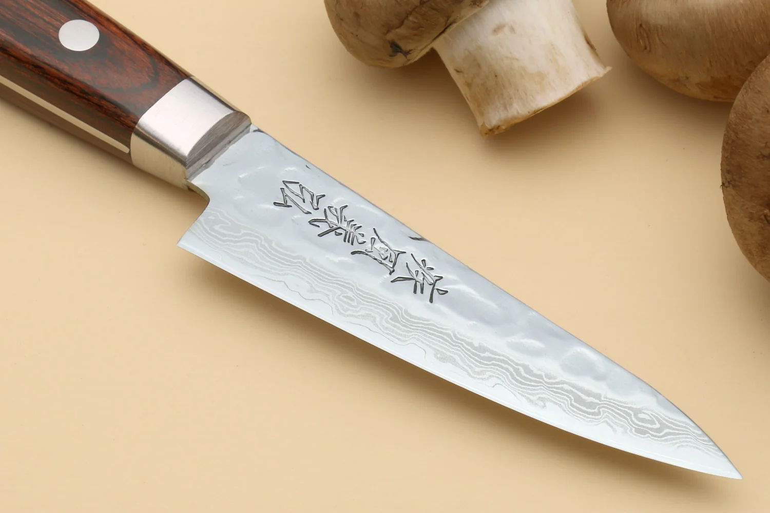 Yoshihiro VG-10 16 Layer Hammered Damascus Stainless Steel Nakiri and Paring Knife Set - Image 8