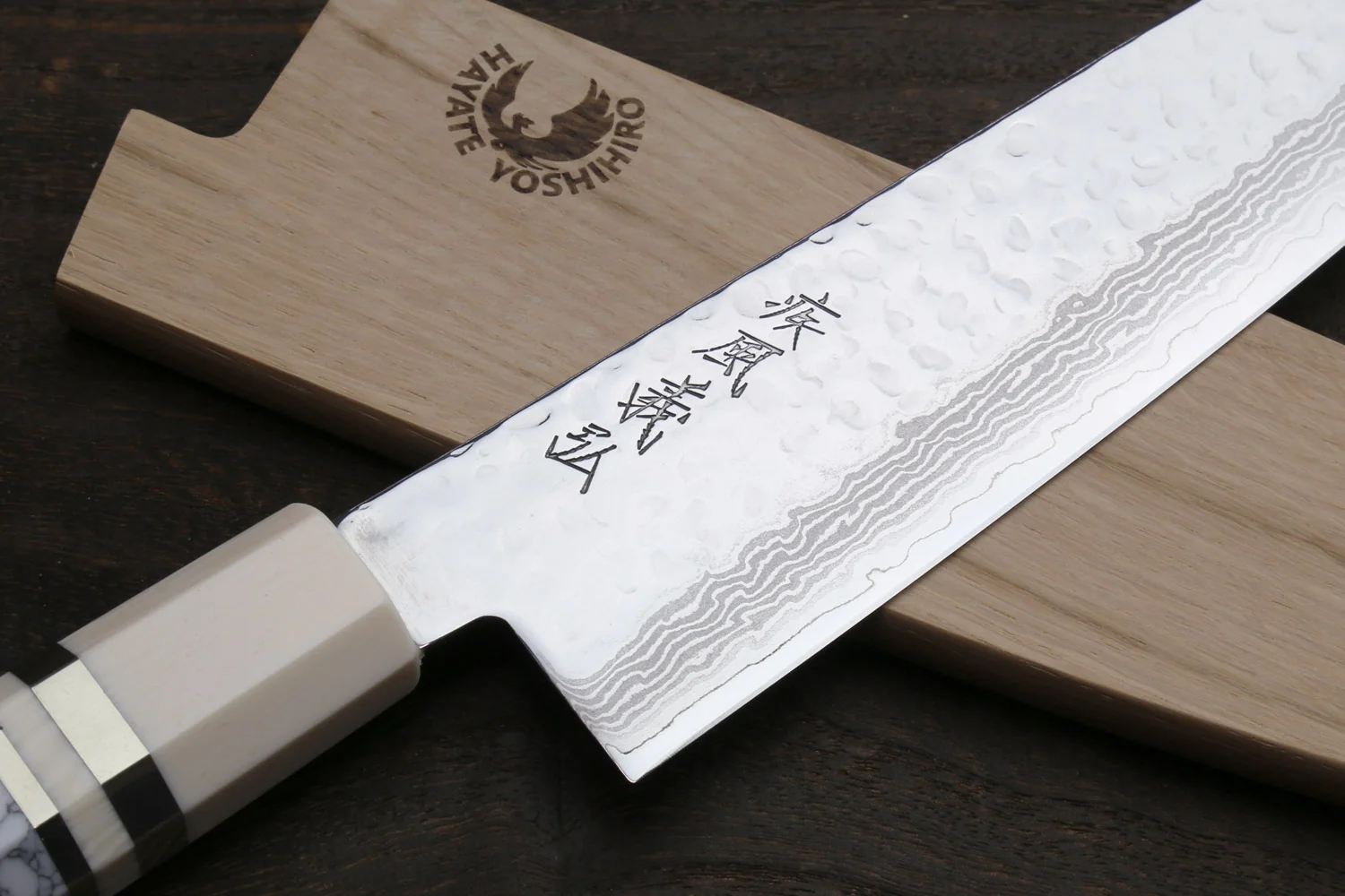 Yoshihiro VG-10 46 Layers Hammered Damascus Santoku Japanese Multipurpose Knife Howlite White Handle with Alternative Ivory Bolster (Blade Length 7" (180mm)) - Image 3