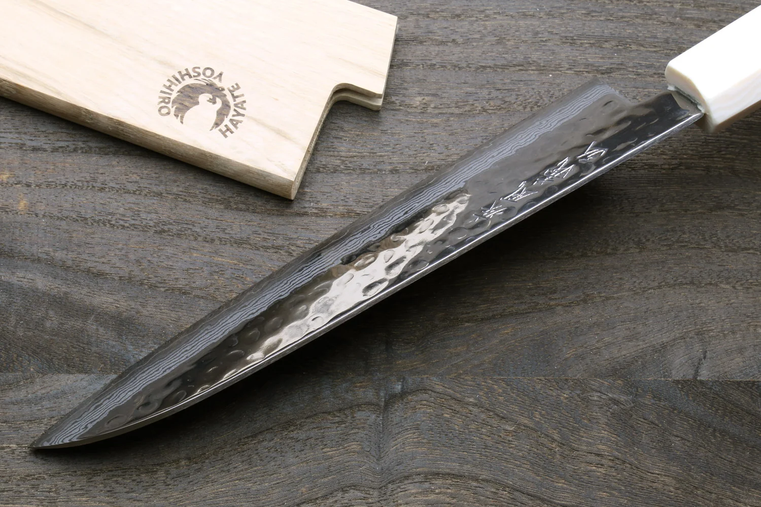 Yoshihiro VG-10 46 Layers Hammered Damascus Santoku Japanese Multipurpose Knife Howlite White Handle with Alternative Ivory Bolster (Blade Length 7" (180mm)) - Image 4